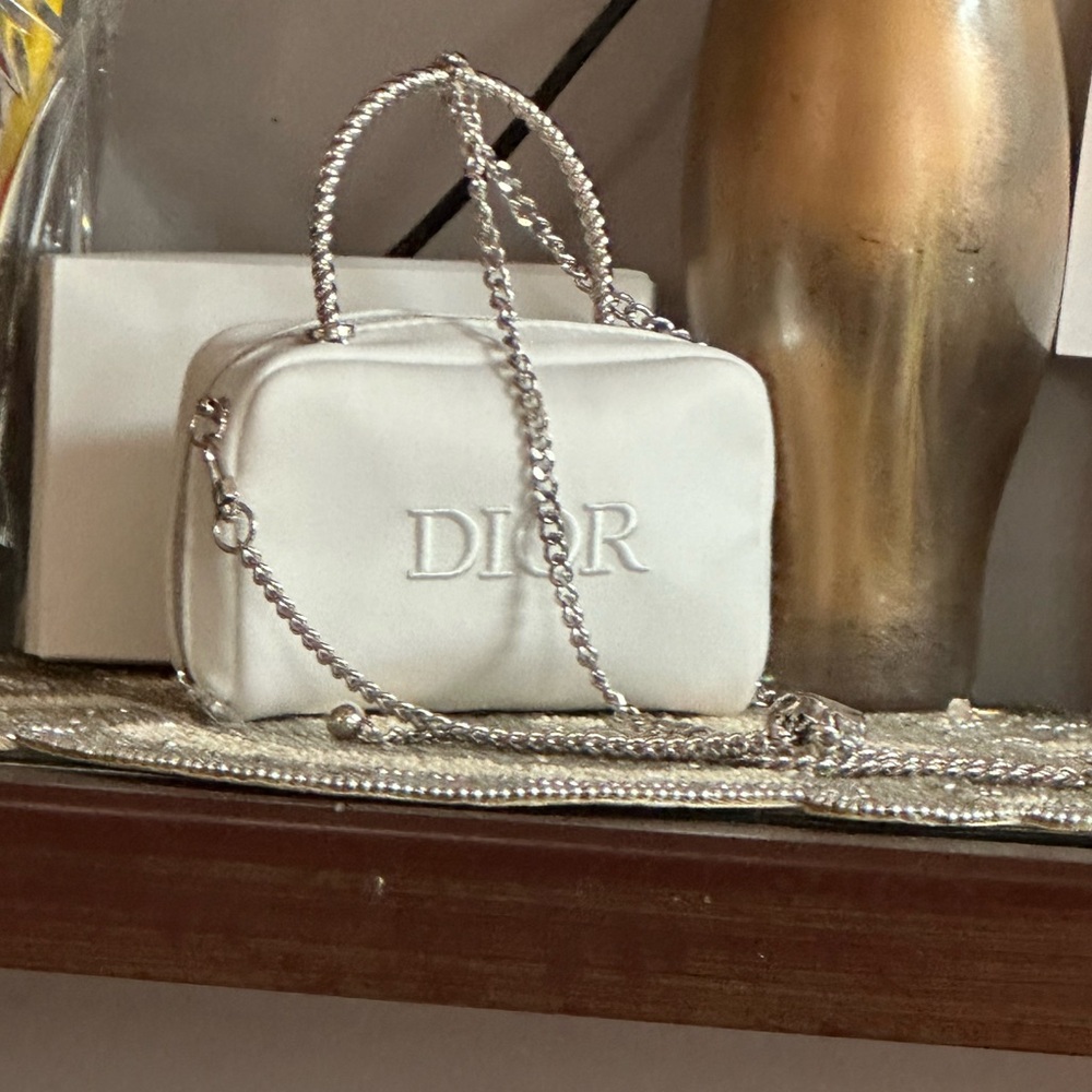 Dior NWOT Beauty White Denim Cosmetic Bag in crossbody bag new - Picture 15 of 16